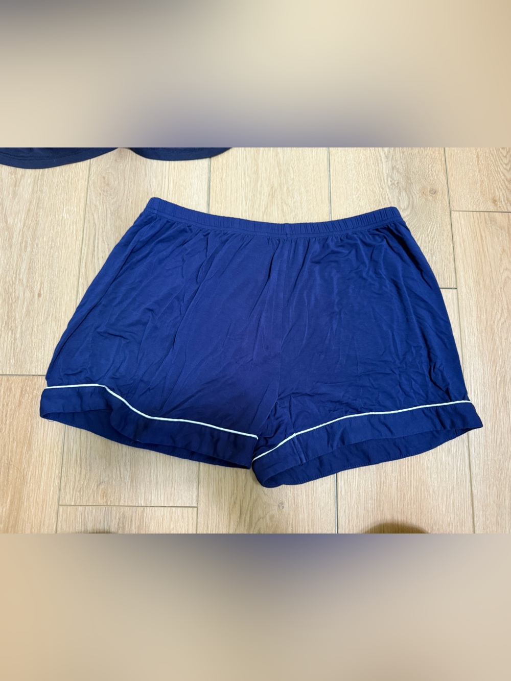 Pyjama set - Picture 3 of 3